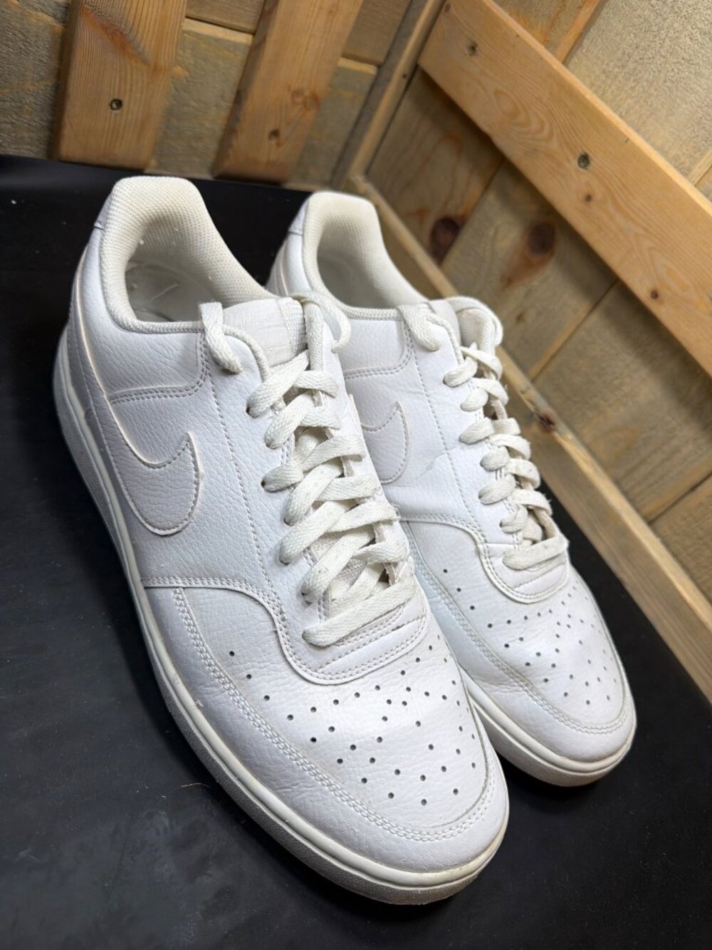 Nike Court Vision Low Triple White Mens Everyday Sneakers Shoes Size 12 EUR 46 - Picture 2 of 8